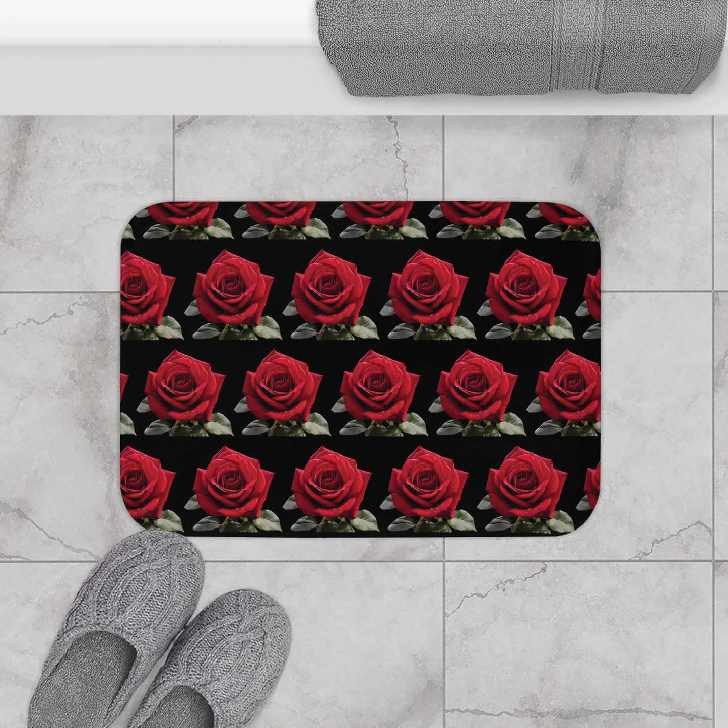 Scattered Roses Bath Mat