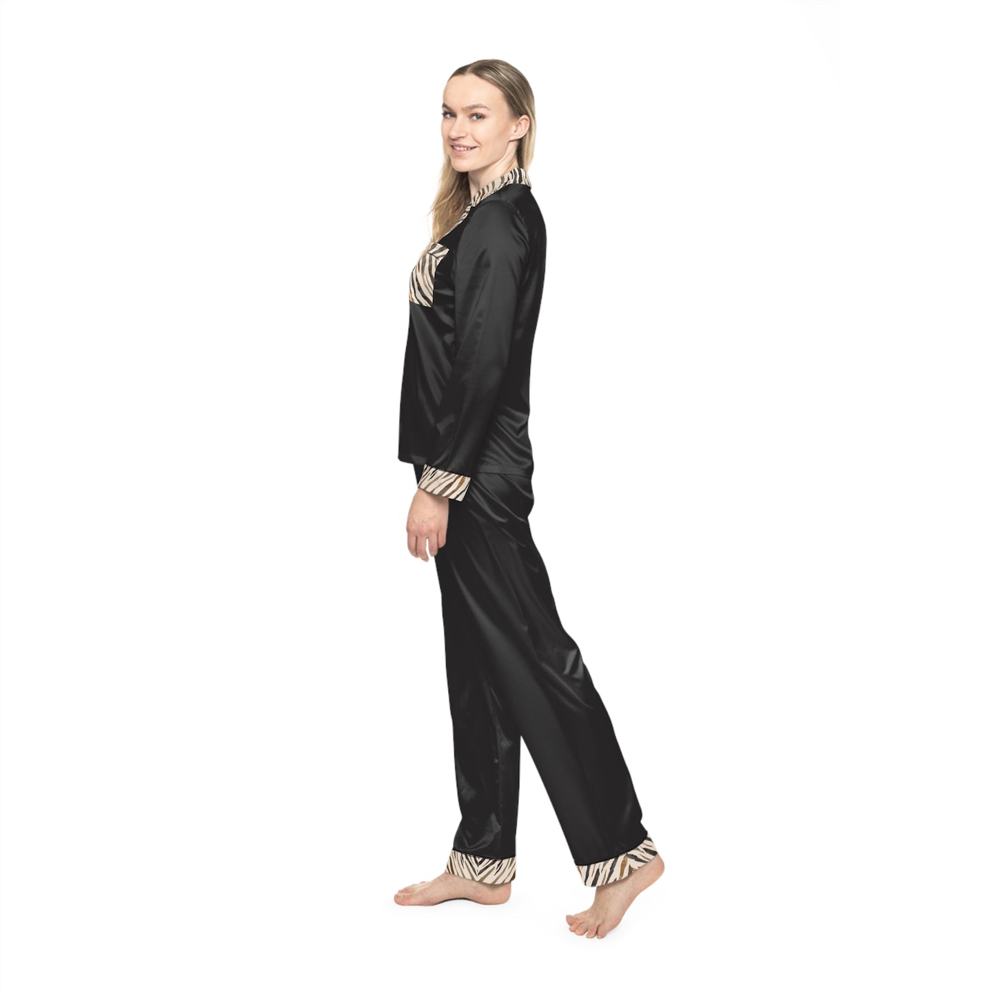 Silent Stride – Women’s Pajama Set (Black)