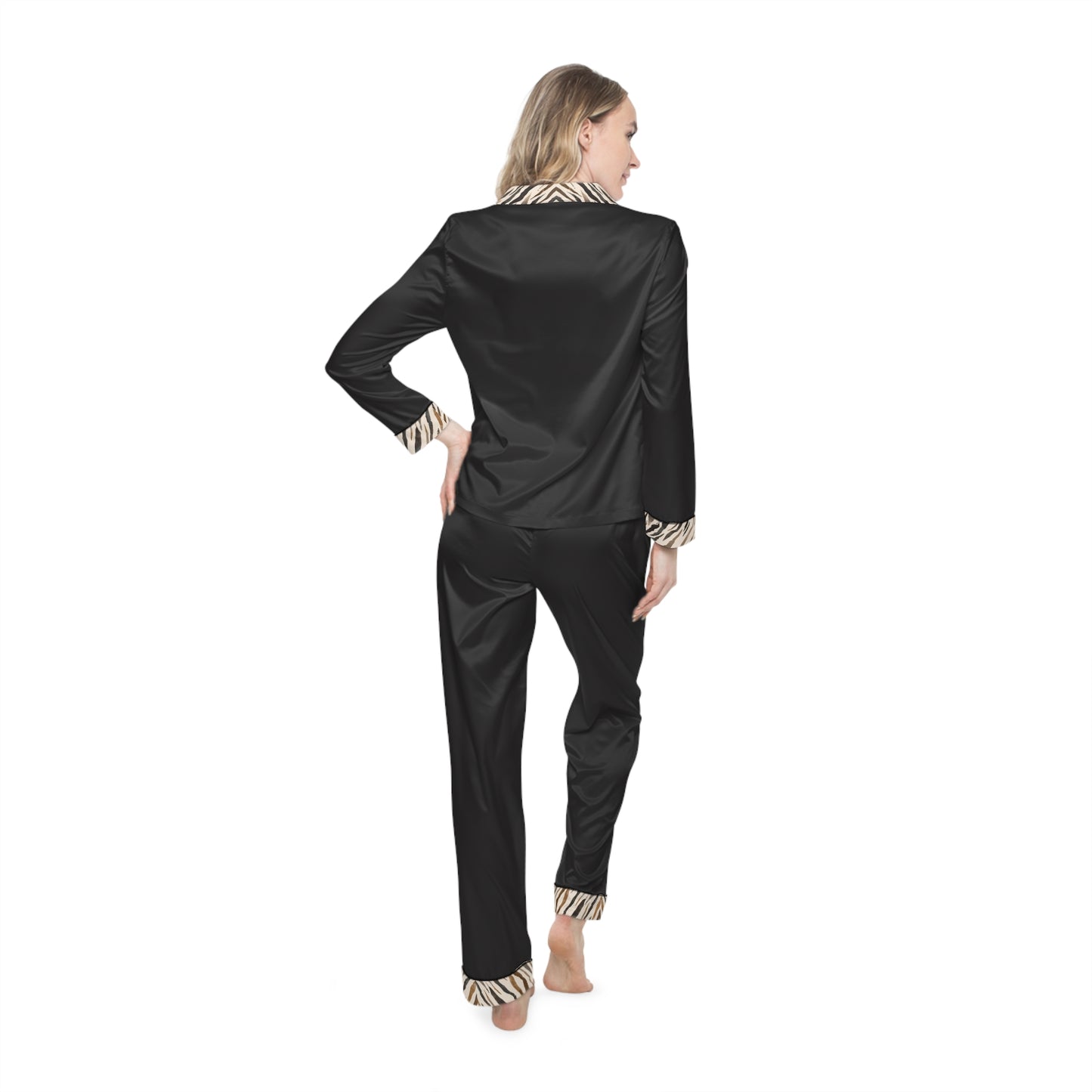 Silent Stride – Women’s Pajama Set (Black)